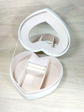 Скринька для прикрас серце G73 дзеркало під кришкою шкірозамінника, з відділами 19-21-8 см.